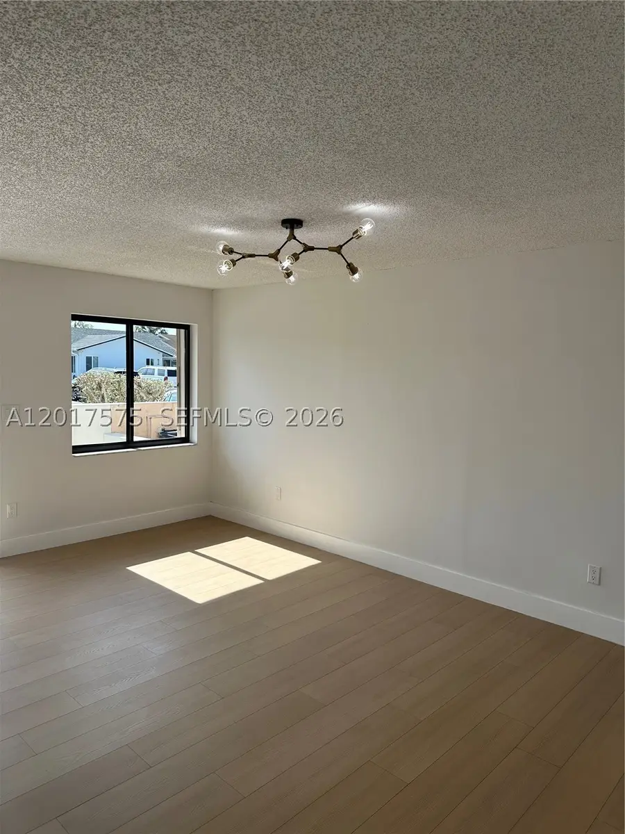 Address Withheld By Seller, Miami, FL 33186 - #3