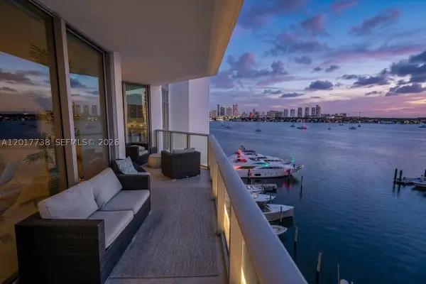 17301 Biscayne #605, North Miami Beach, FL 33160
