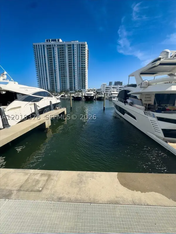 17111 Biscayne, North Miami Beach, FL 33160