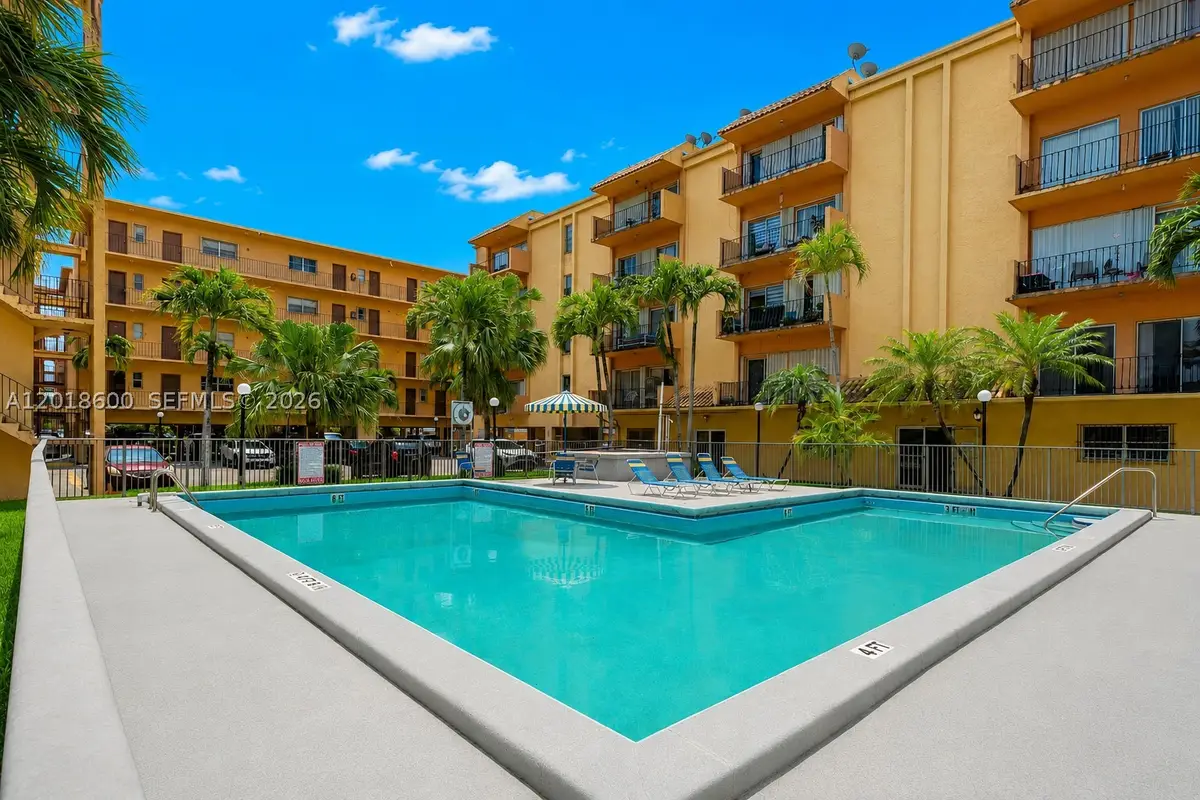 1900 W 54th #220, Hialeah, FL 33012 - #1