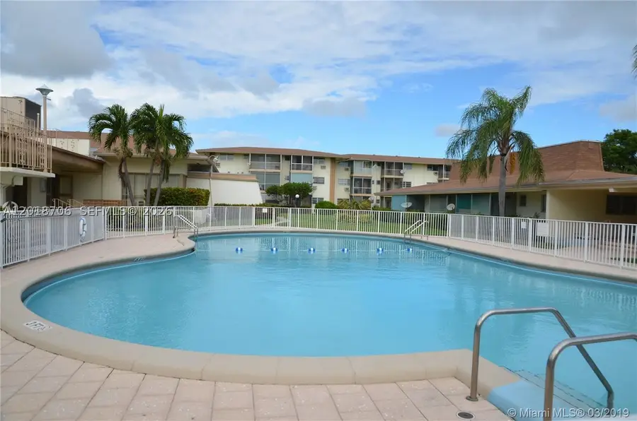 17090 NE 14th #312, North Miami Beach, FL 33162 - #2
