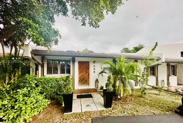 509 NE 199th #3A, Miami, FL 33179
