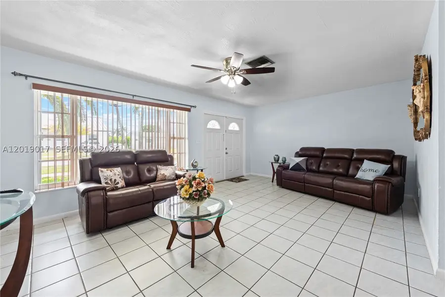 731 NW 17th, Homestead, FL 33030 - #2