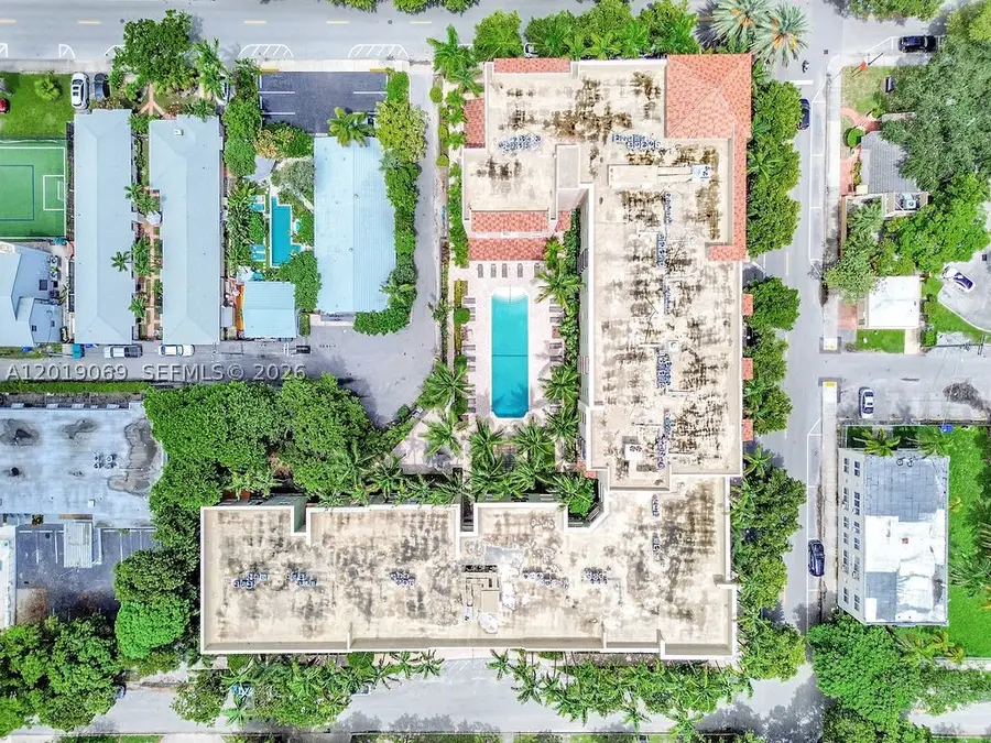 1900 Van Buren #113B, Hollywood, FL 33020 - #2