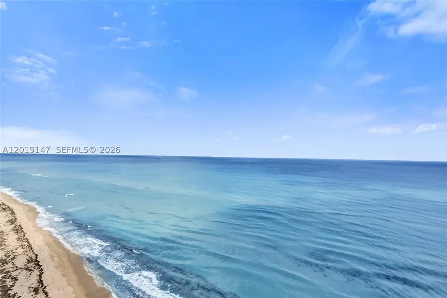 5420 N Ocean #2201, Singer Island, FL 33404 - #2