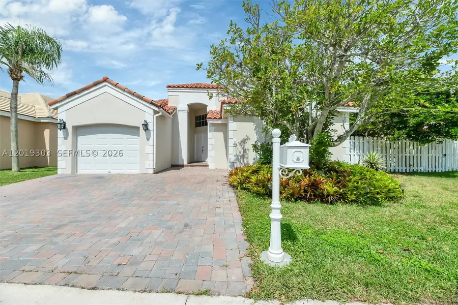 535 Somerset, Weston, FL 33326 - #2