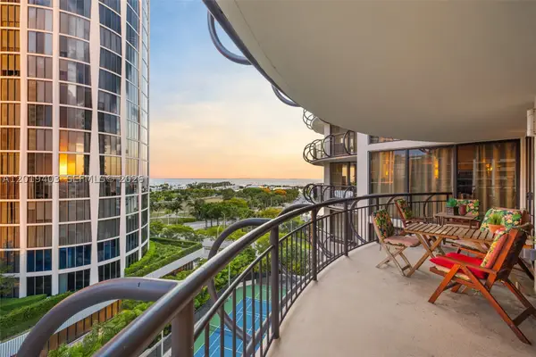 2843 S Bayshore #11F, Miami, FL 33133