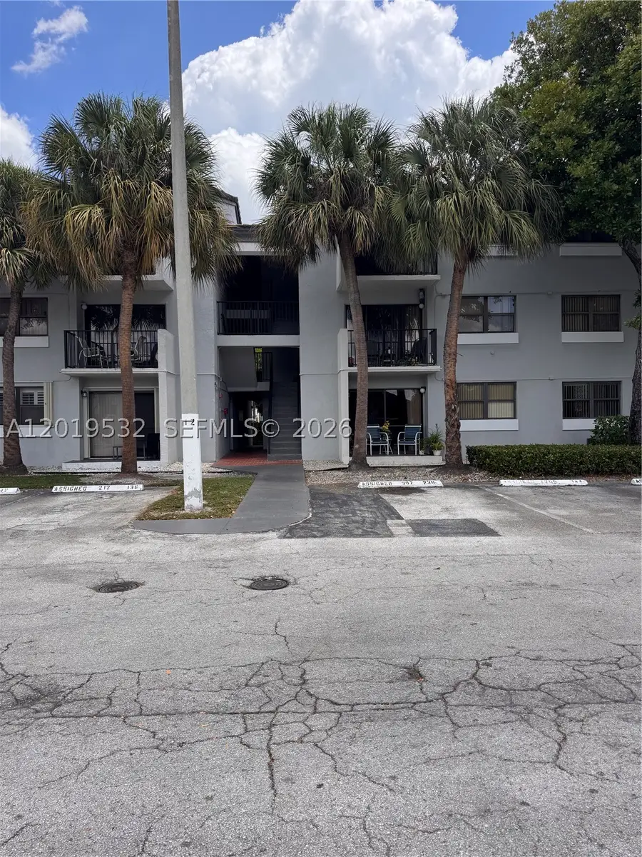 7115 NW 179th #207, Hialeah, FL 33015 - #3
