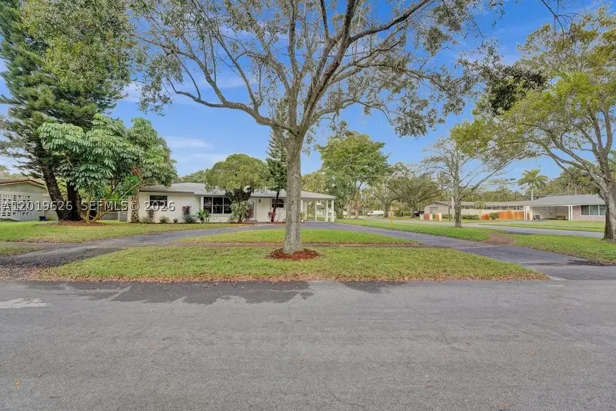 101 SW 53rd, Plantation, FL 33317 - #2