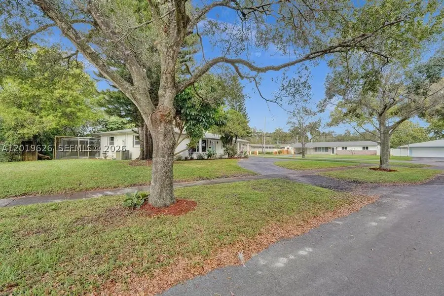 101 SW 53rd, Plantation, FL 33317 - #3