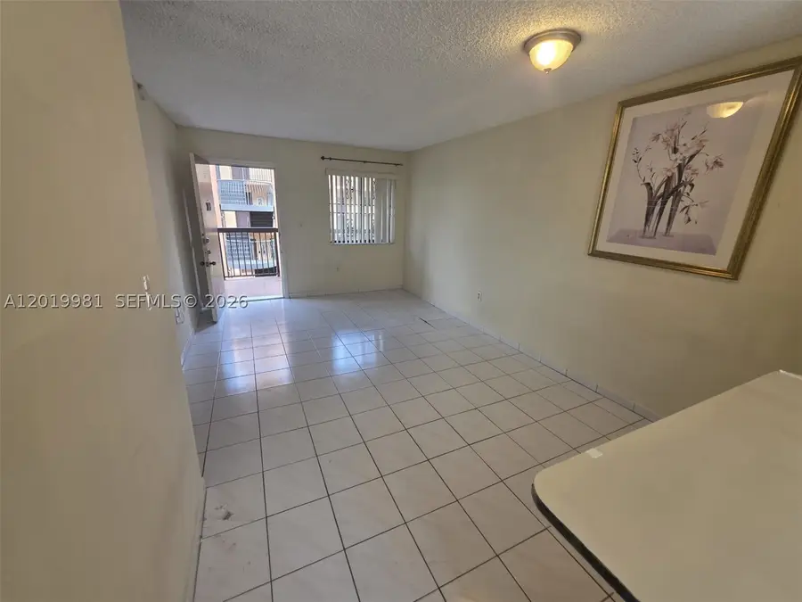 5500 W 21st #306, Hialeah, FL 33016 - #3