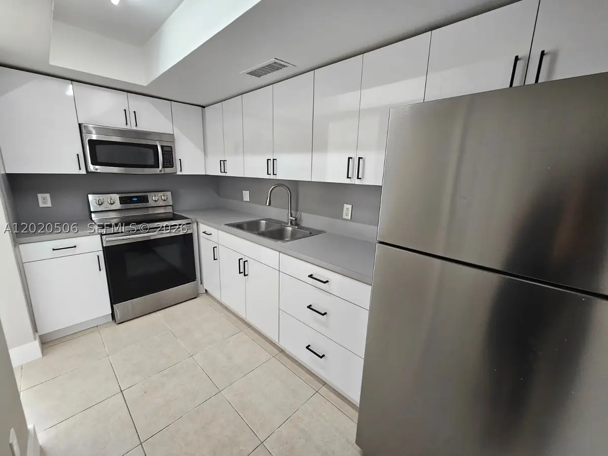 13700 NE 6th #106, North Miami, FL 33161 - #1