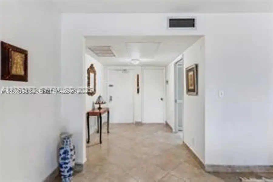 3800 Oaks Clubhouse #307, Pompano Beach, FL 33069 - #3