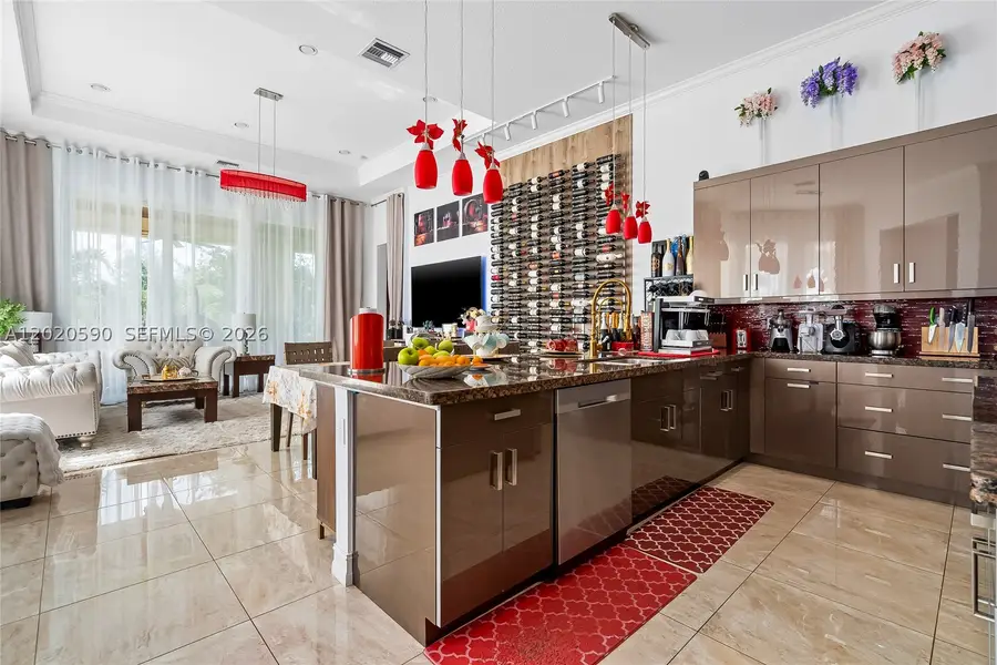 5703 N Sterling Ranch, Davie, FL 33314 - #2