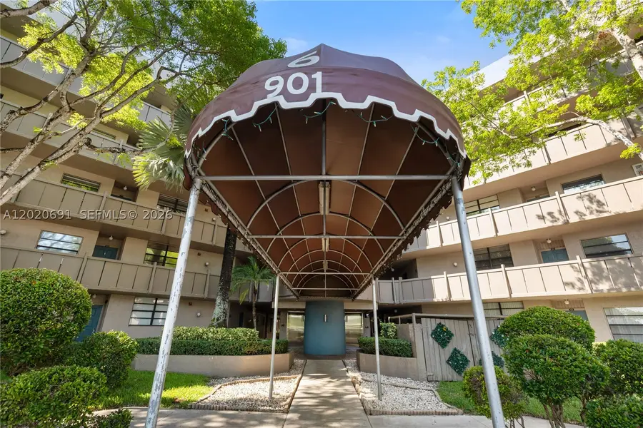 901 Colony Point #521, Pembroke Pines, FL 33026 - #2