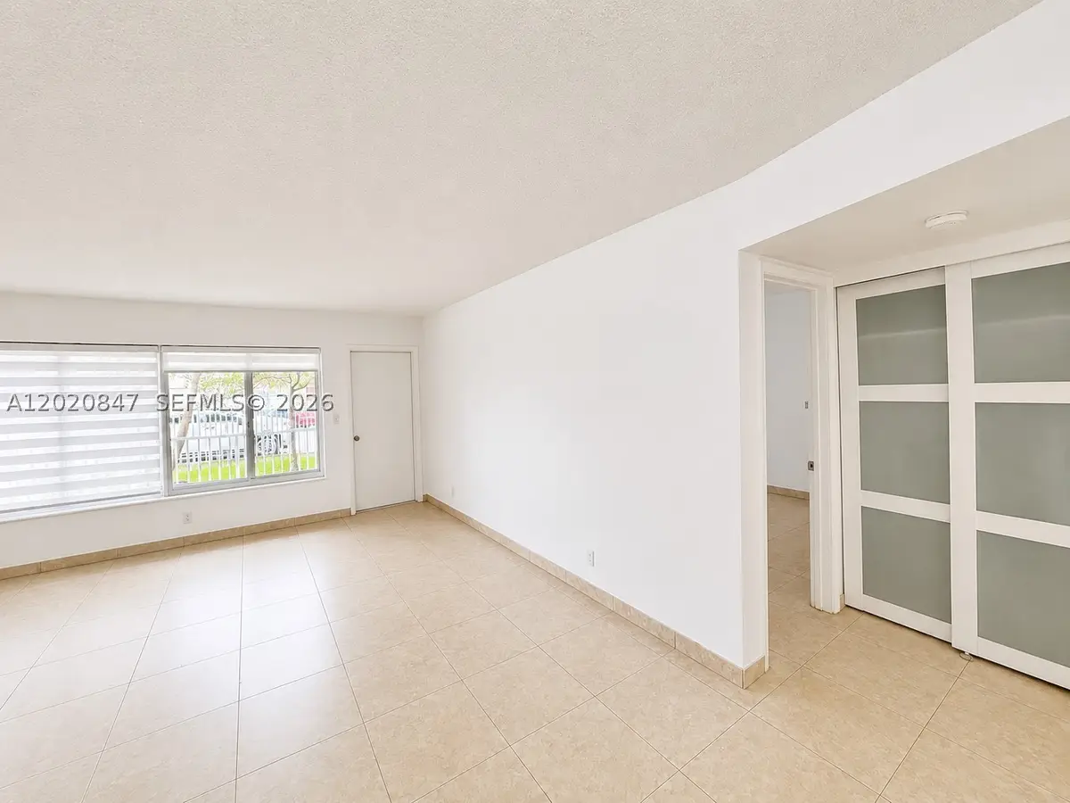 1460 NE 169th #108, North Miami Beach, FL 33162 - #1