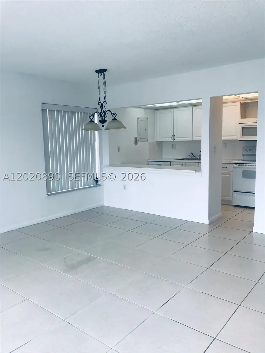 17600 NW 68th #B3006, Hialeah, FL 33015 - #2