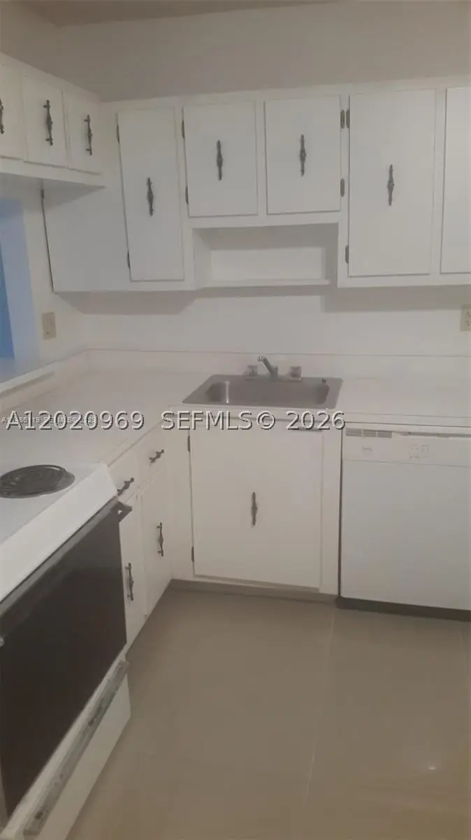 4384 NW 9th #18-3B, Deerfield Beach, FL 33064 - #2