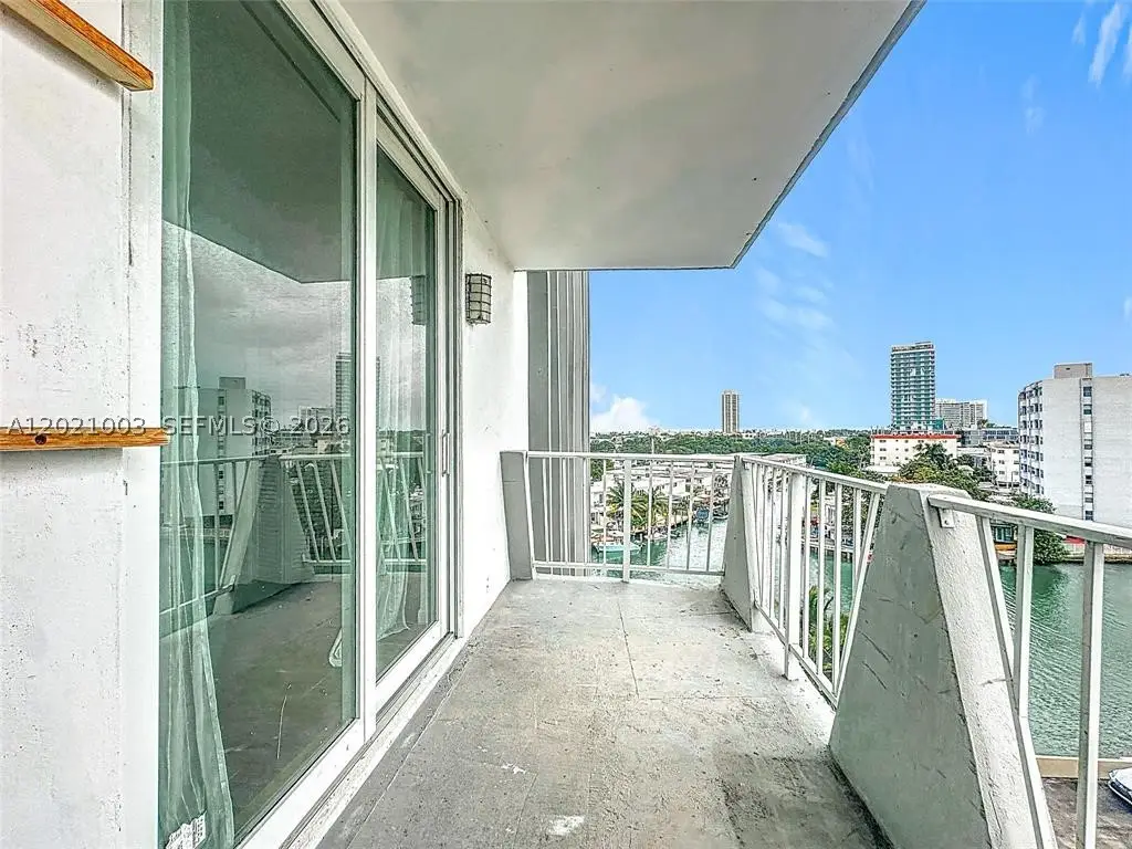 7133 Bay #705, Miami Beach, FL 33141 - #1