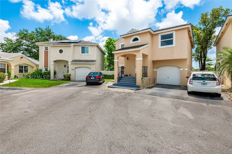 850 NW 98th, Plantation, FL 33324 - #2