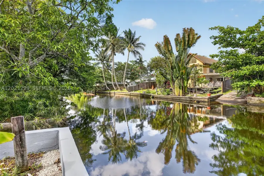 2048 SW 28th, Fort Lauderdale, FL 33312 - #2