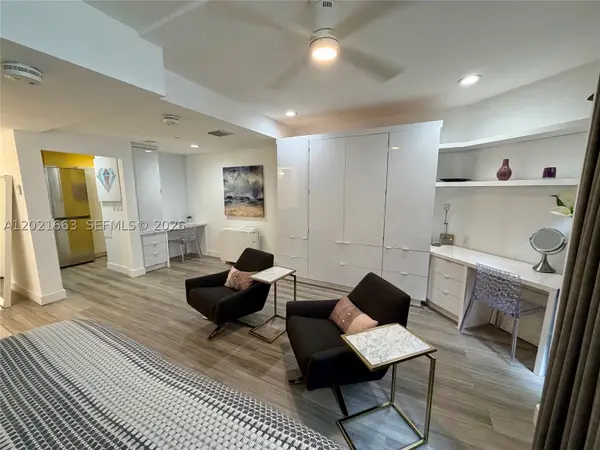 Address Withheld By Seller, Aventura, FL 33160