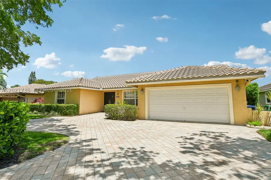 483 NW 107th, Coral Springs, FL 33071 - #2