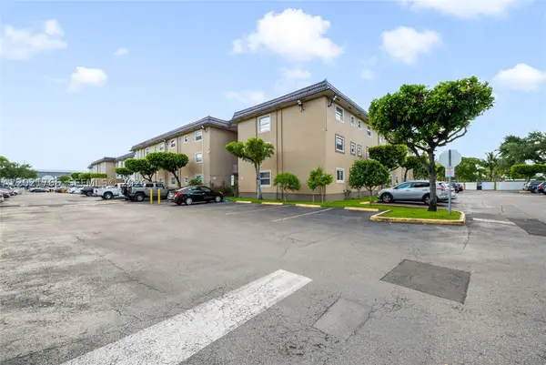 Address Withheld By Seller, Hialeah, FL 33012