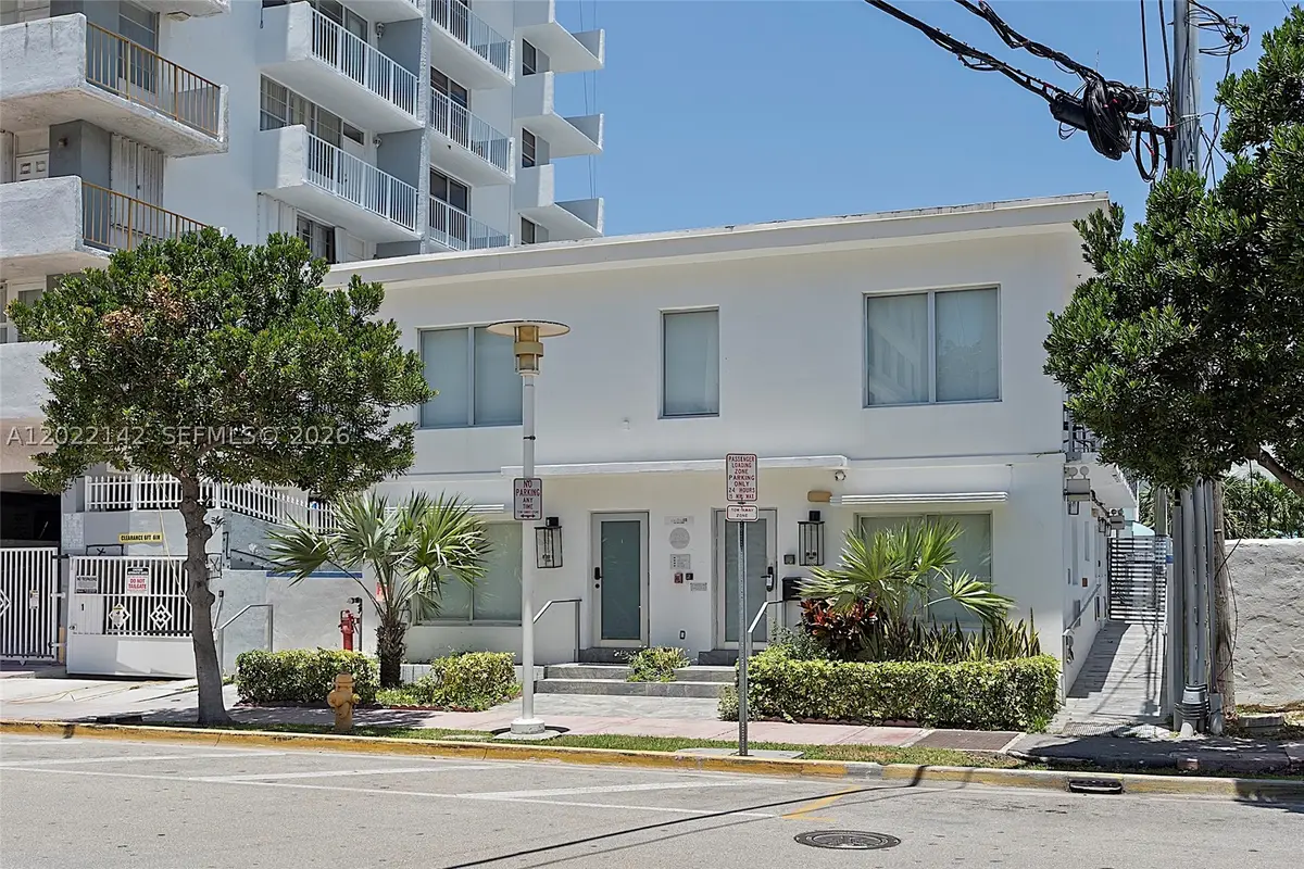 235 18th, Miami Beach, FL 33139 - #1