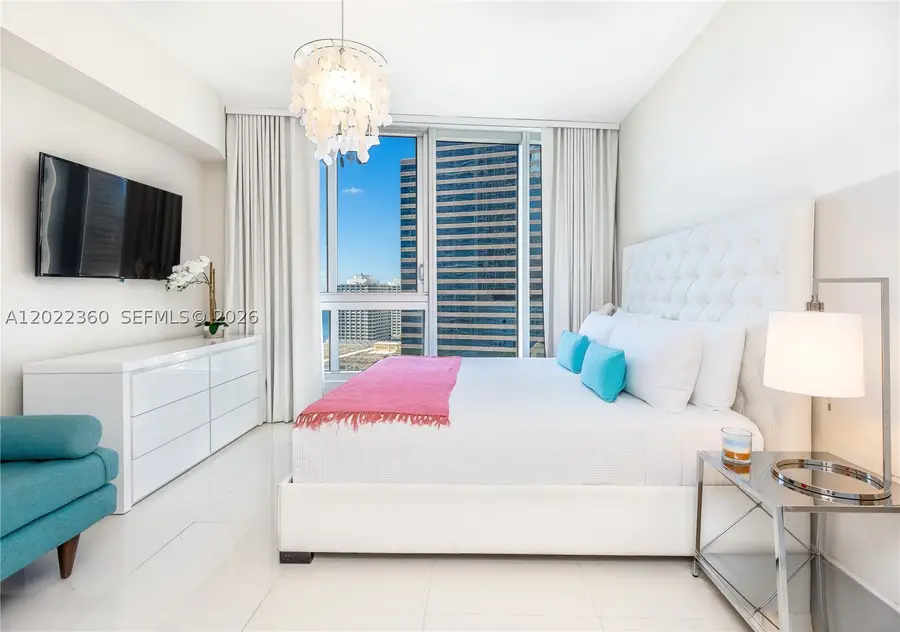 Address Withheld By Seller, Miami, FL 33131 - #3