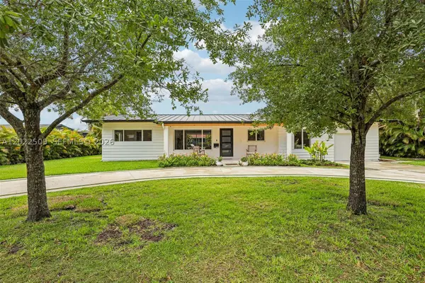 5620 SW 63rd, South Miami, FL 33143