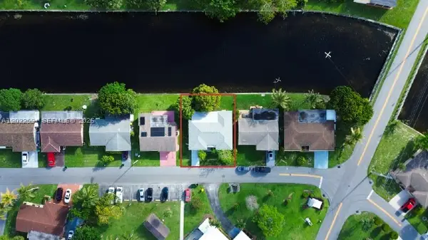 6013 NW 68th, Tamarac, FL 33321
