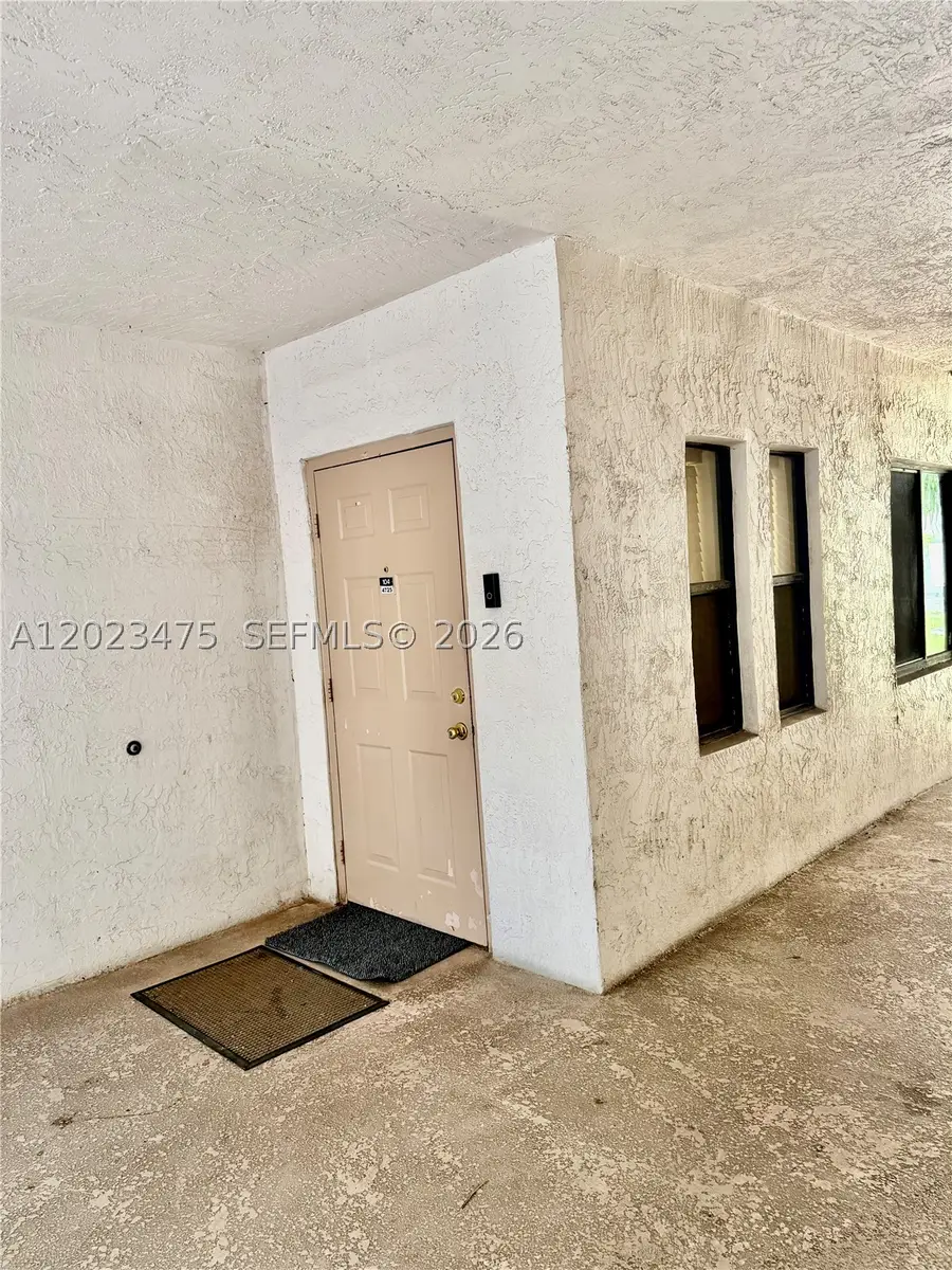 4725 SW 62nd #104, Davie, FL 33314 - #3