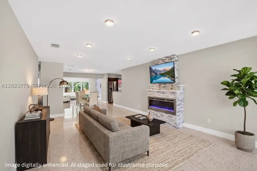 709 NW 9th, Hallandale, FL 33009 - #3