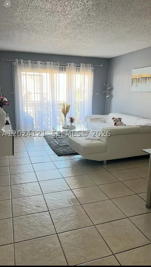 10900 SW 104th #219, Miami, FL 33176 - #1