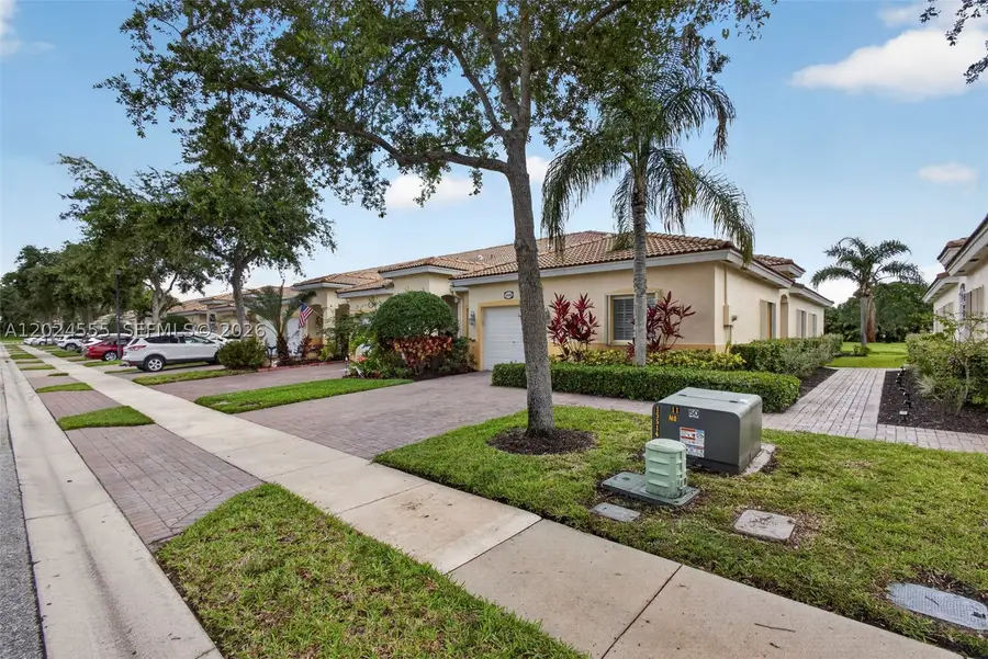 2368 Windjammer, West Palm Beach, FL 33411 - #3