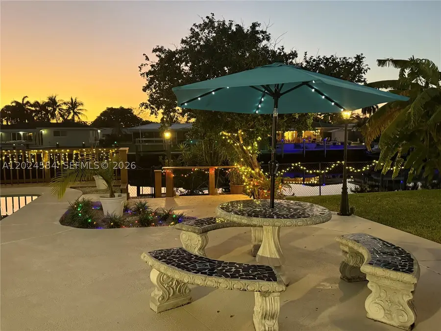 411 SE 6th, Pompano Beach, FL 33060 - #2