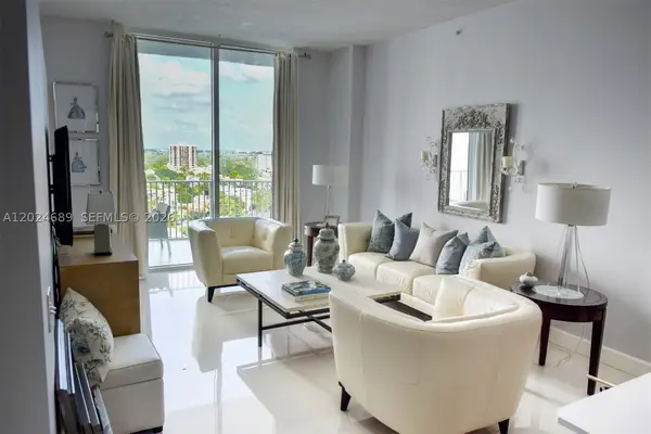 3180 SW 22nd #PH203, Miami, FL 33145
