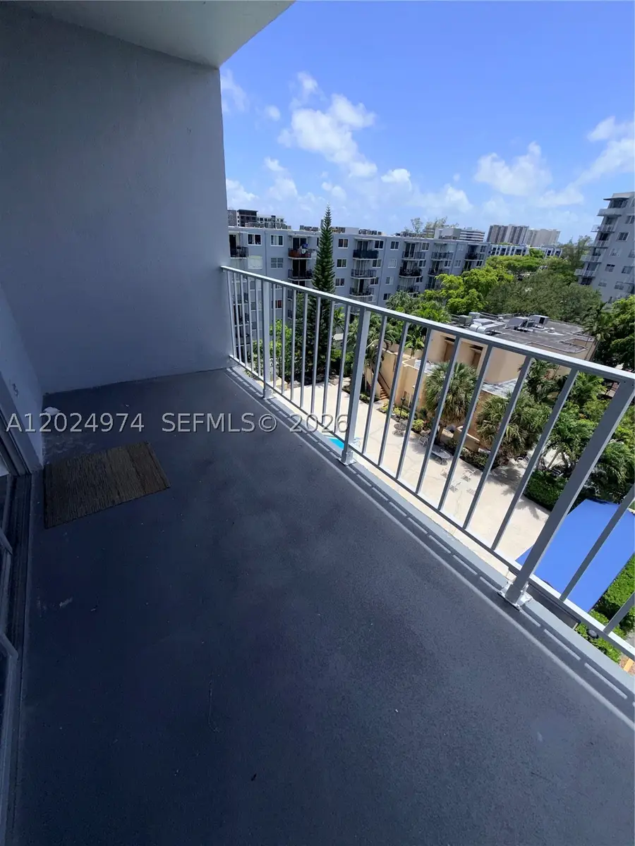 1470 NE 125th #605, North Miami, FL 33161 - #2