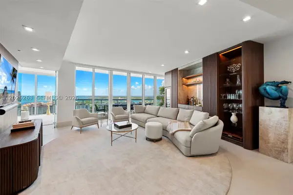 1000 S Pointe #2803, Miami Beach, FL 33139