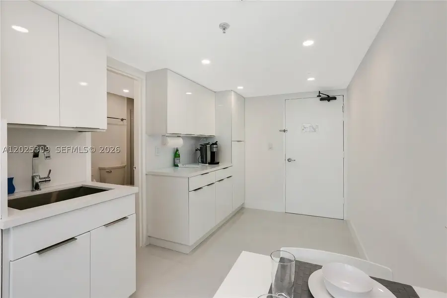 5445 Collins #928, Miami Beach, FL 33140 - #3