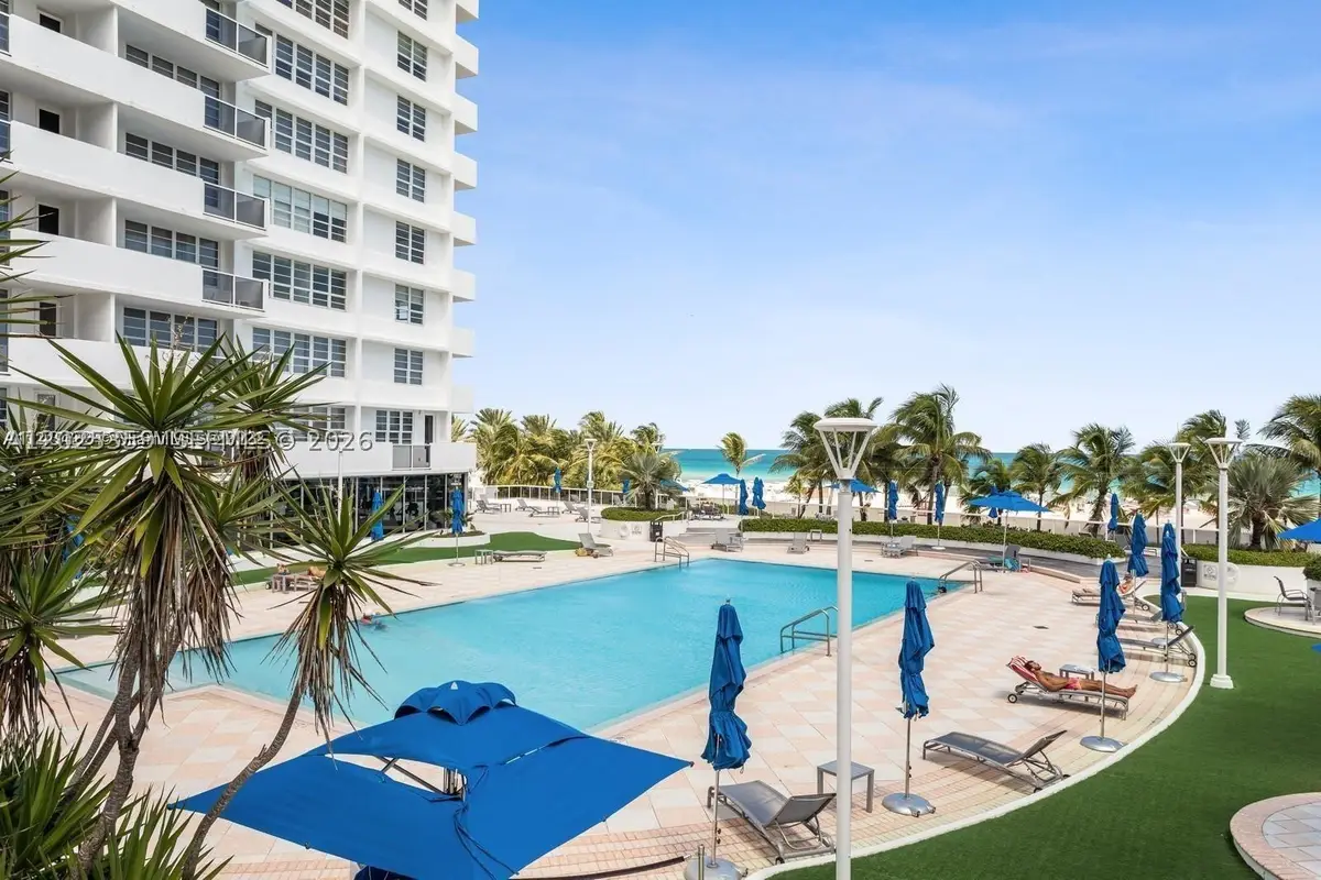 100 Lincoln #720, Miami Beach, FL 33139 - #1
