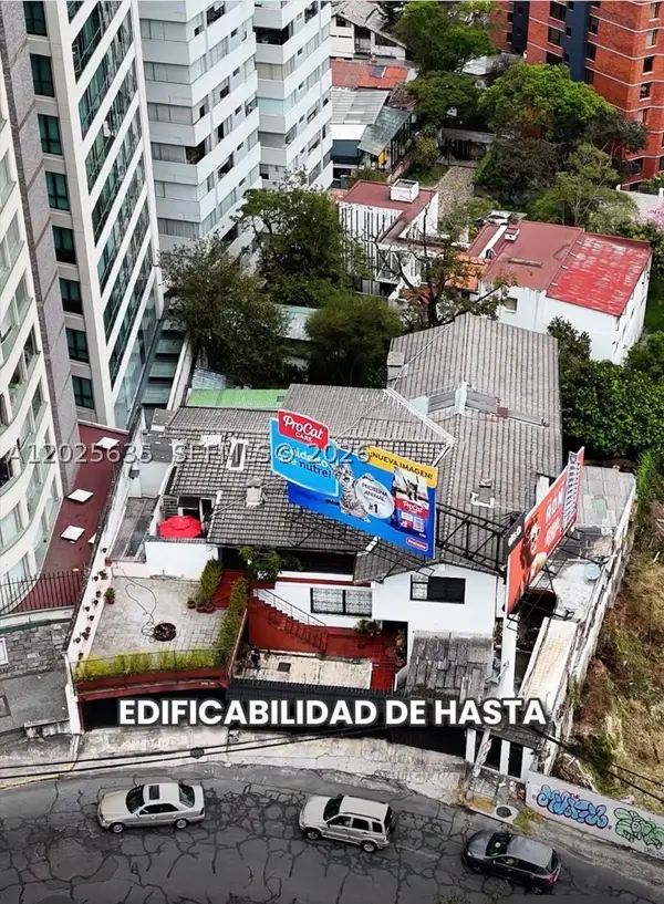 E 13- 126 Fernando Ayarza Y Eloy Alfaro, , FL 