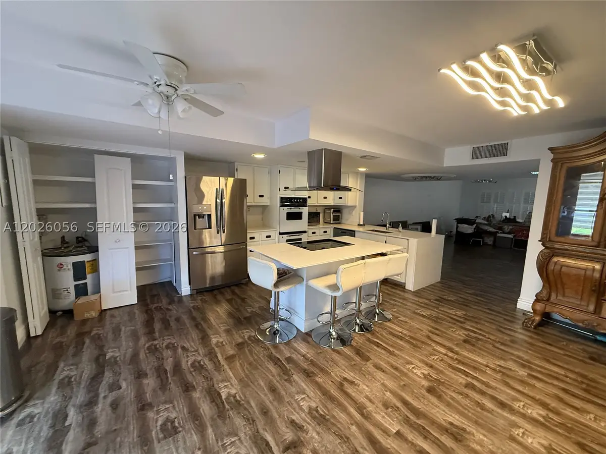 2606 NE 10 #2606, Hallandale, FL 33009 - #1