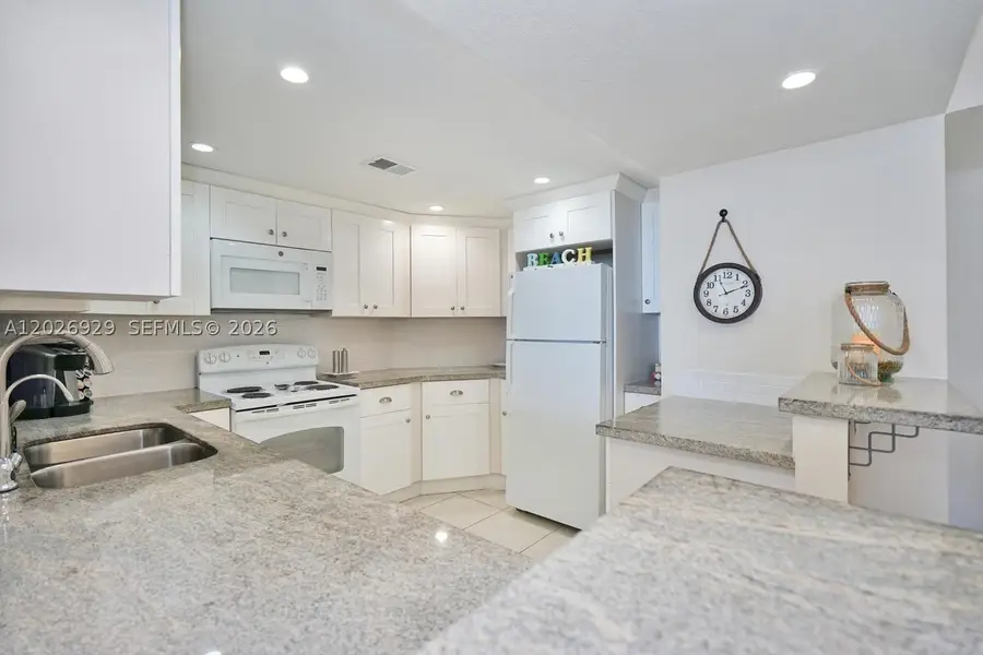 3725 S Ocean #1216, Hollywood, FL 33019 - #3