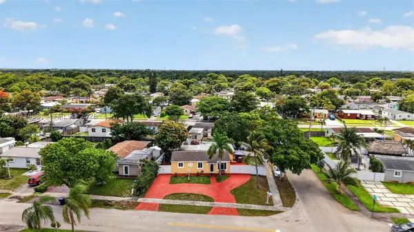 1440 N 68th, Hollywood, FL 33024