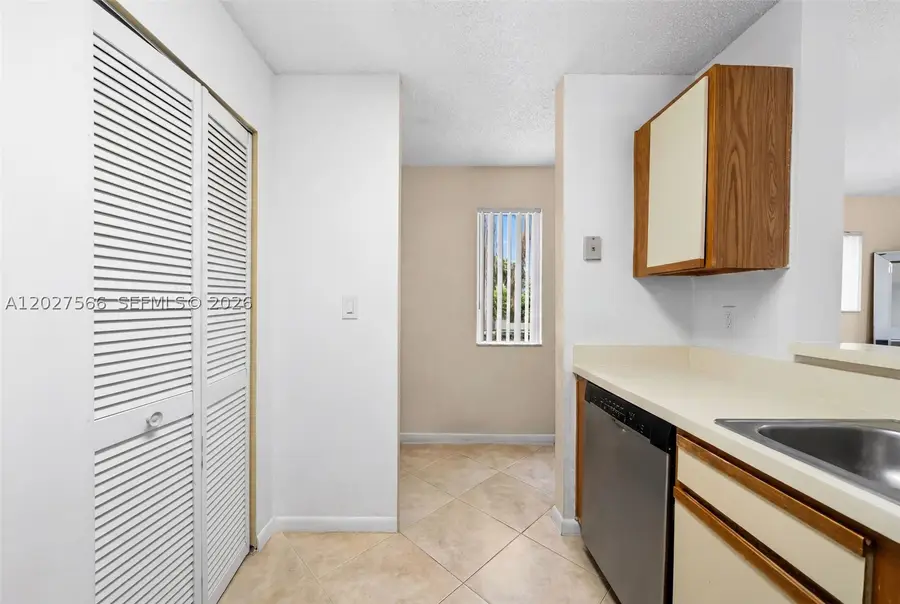 3405 NW 44th #205, Oakland Park, FL 33309 - #3