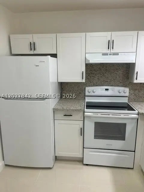 16465 NE 22nd #110, North Miami Beach, FL 33160 - #3