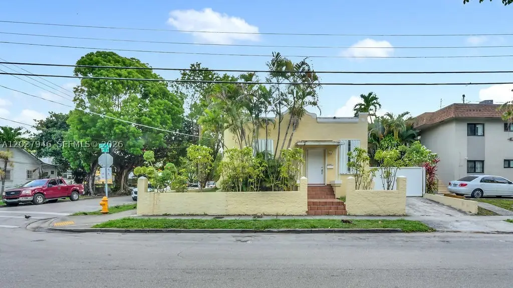 242 SW 15th, Miami, FL 33135 - #1