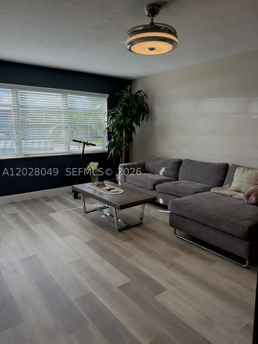 1530 NE 191st #241, Miami, FL 33179 - #2